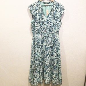 NWT LOFT Plus floral print long dress with foil details Size 16